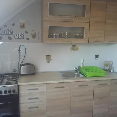 Apartament Li-do Vendeghaz *