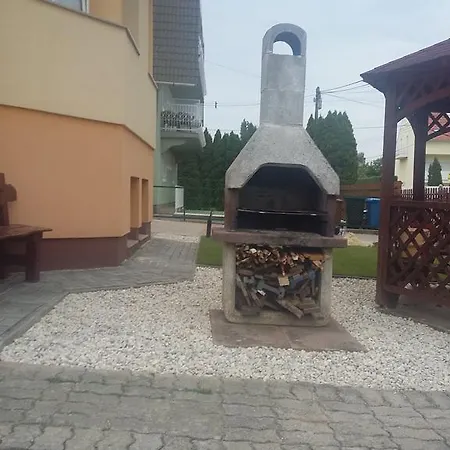 Li-do Vendeghaz Apartament Balatonfüred