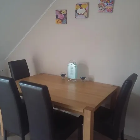 Apartament Li-do Vendeghaz