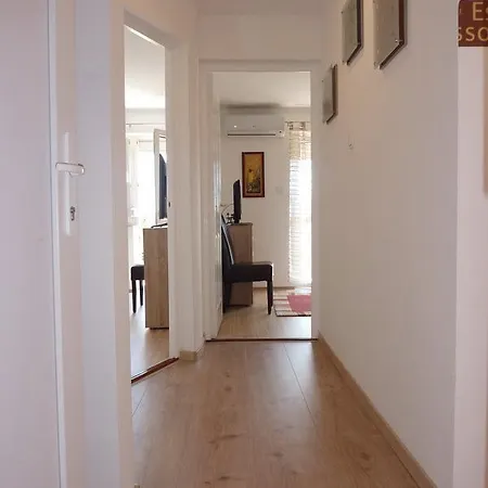 Li-do Vendeghaz Lejlighed