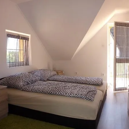 Apartament Li-do Vendeghaz Balatonfüred