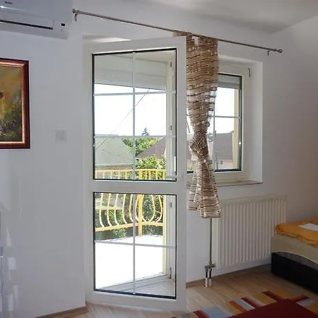 Lejlighed Li-do Vendeghaz