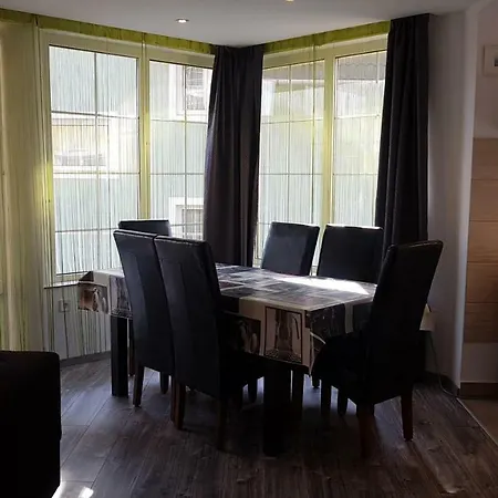 Li-do Vendeghaz * Balatonfüred